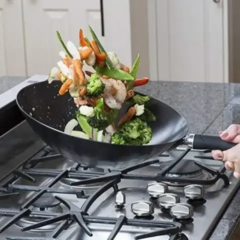 5 Món Tuyệt Ngon Khi Được Nấu Bằng Chảo Thép Cac-Bon