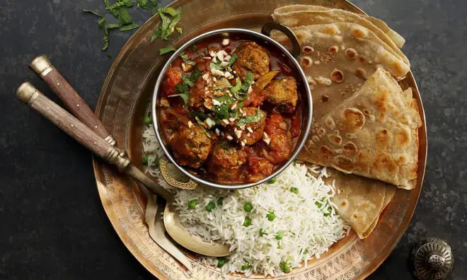 Ẩm Thực Ấn Độ: Chán Cơm Có Roti, Chán Cà Ri Thì Nhịn!