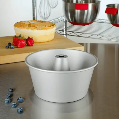 Chọn khuôn làm bánh làm từ chất liệu nào? Các loại khuôn làm bánh phổ biến