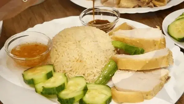 Cơm Gà Hải Nam, Đơn Giản Nhưng Vẫn Cần Bí Quyết