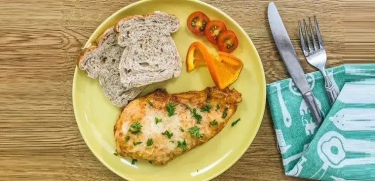 Công Thức Món Ức Gà Nướng Giòn Với Pho Mai