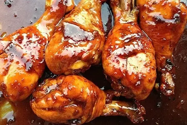 Đùi Gà Om Nước Sốt Kem Bơ Chanh