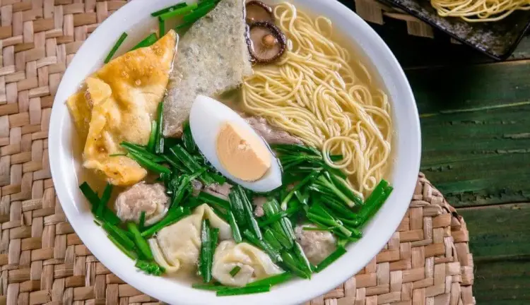 Mì Vằn Thắn Và Sủi Cảo