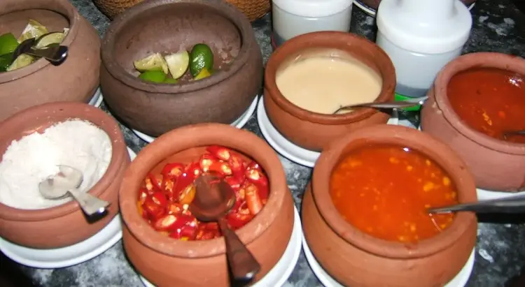 Những Thói Quen Sử Dụng Gia Vị Sai Cách Khiến Chúng Phản Tác Dụng