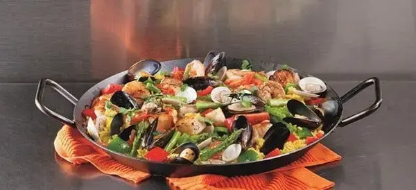 Vì sao bạn cần có một chiếc chảo thép carbon?